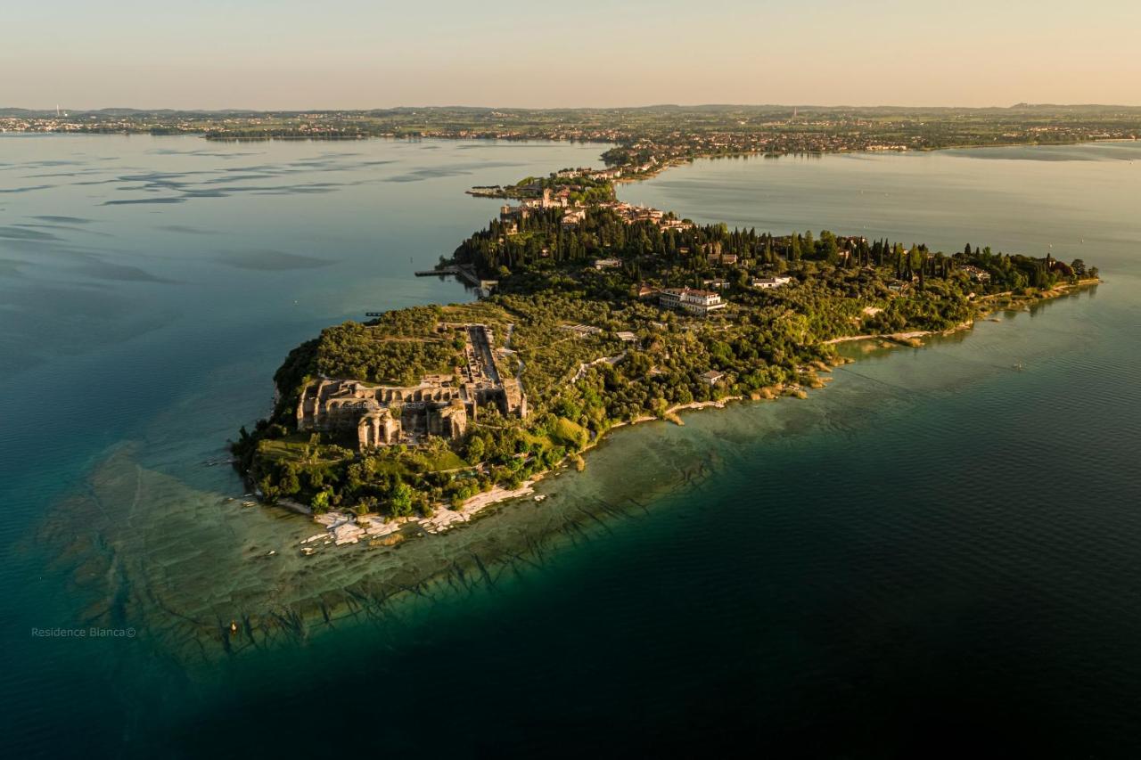 Lagoon Apartment Sirmione Exterior photo